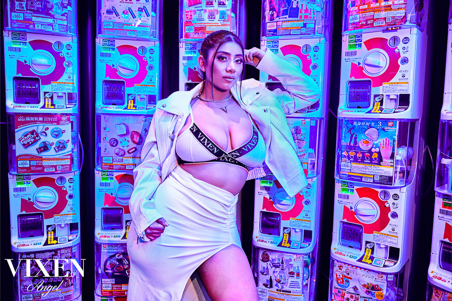 Violet Myers
